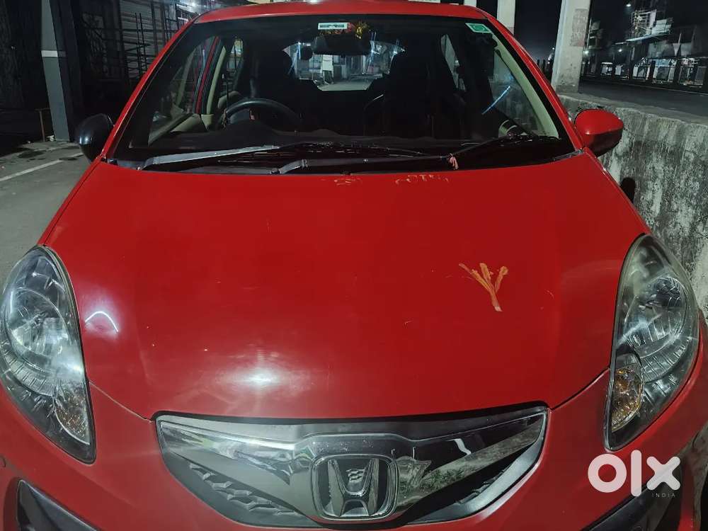 Honda Brio 2013 Petrol Well Maintained