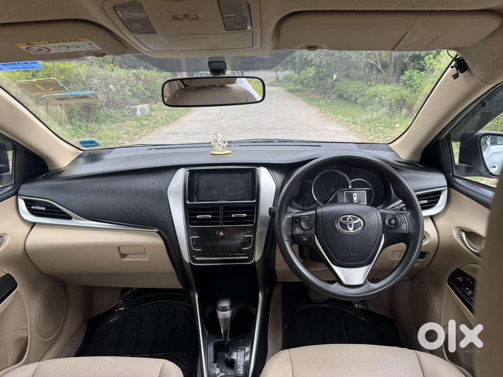 Toyota Yaris G Cvt, 2021, Petrol