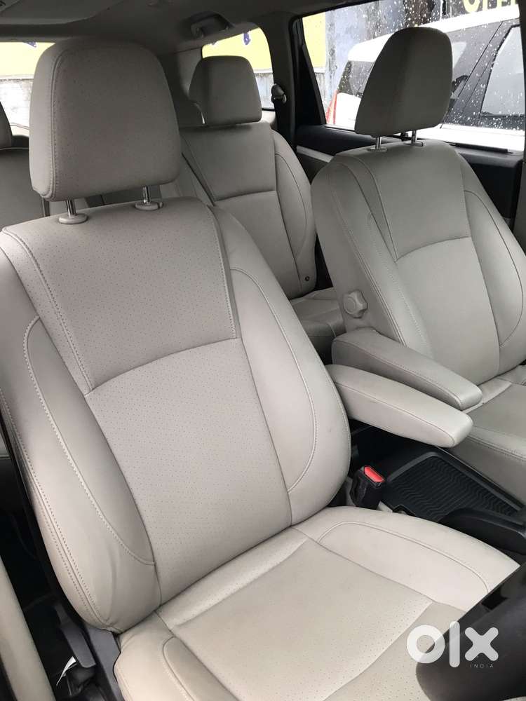 Mahindra Marazzo M8, 2018, Diesel