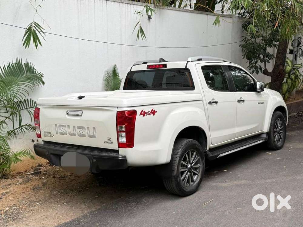 Isuzu D-max V-cross Z 4x4 Mt, 2023, Diesel
