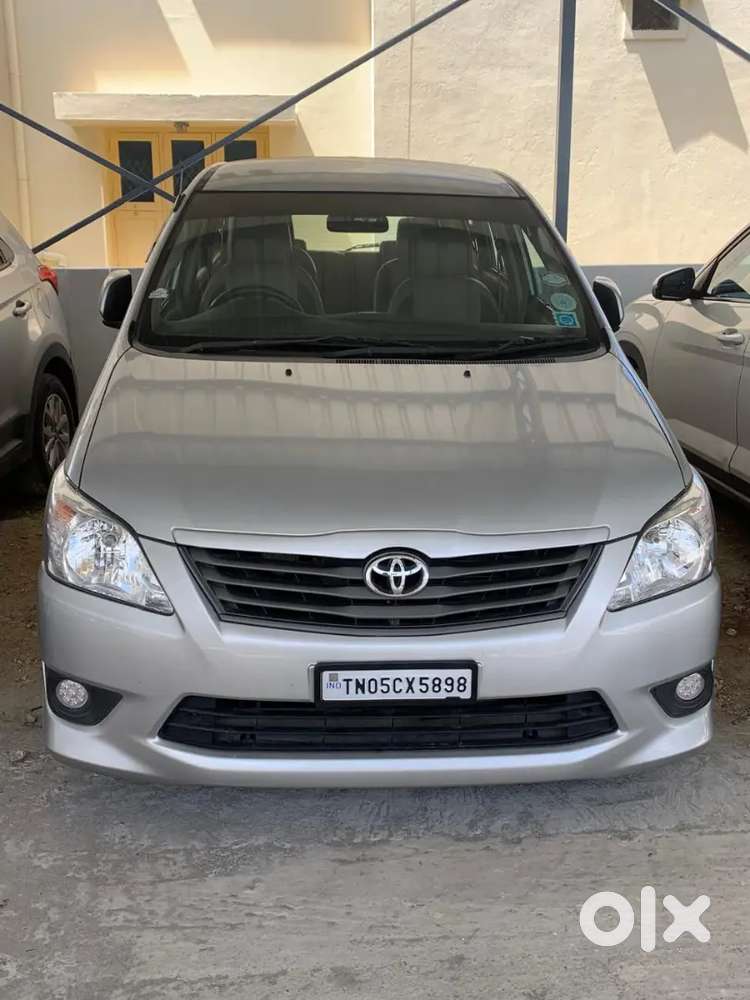 Toyota Innova 2013 Diesel Well Maintained