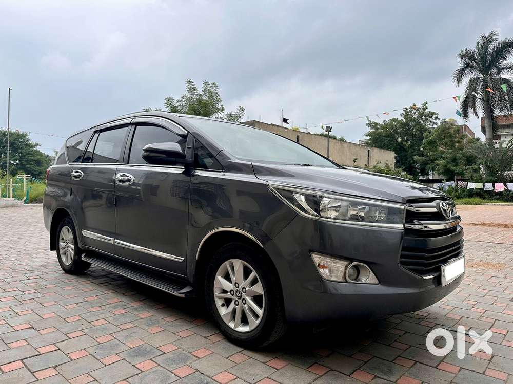 Toyota Innova Crysta 2.4 G Mt, 2019, Diesel