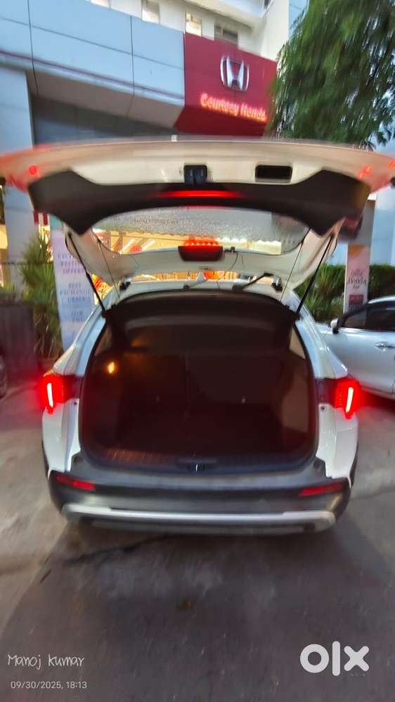 Honda Elevate Zx Cvt 2024