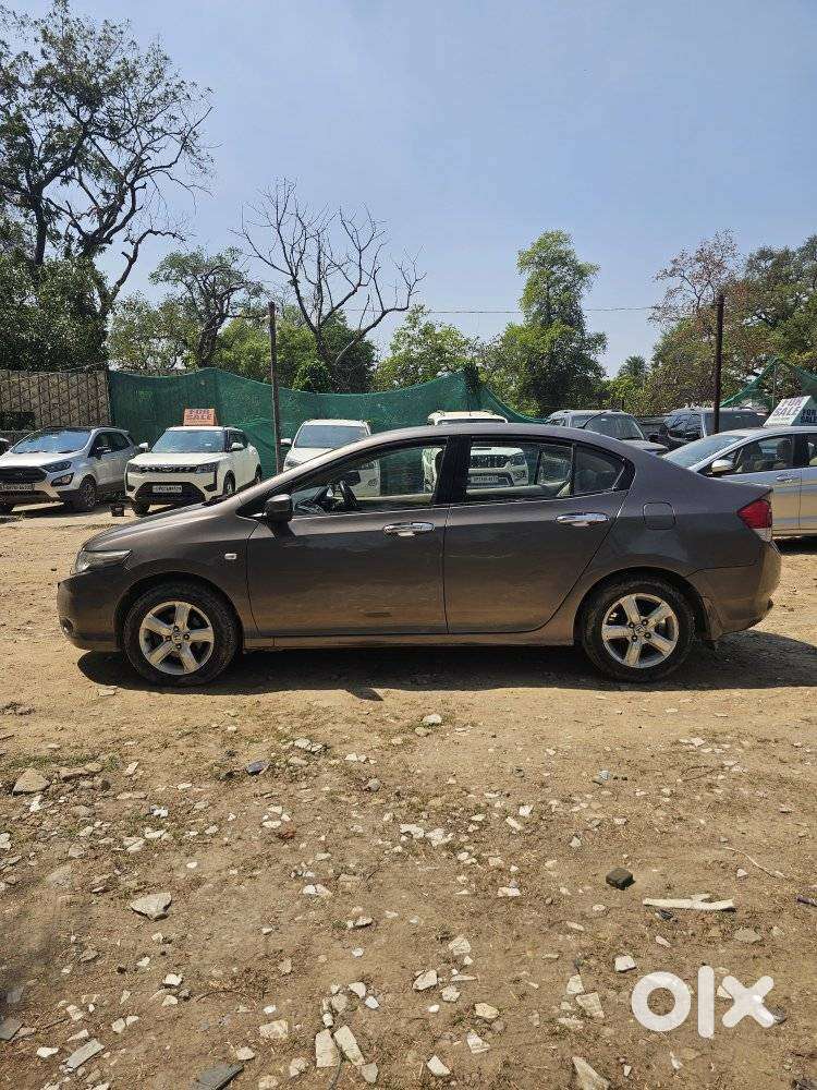 Honda City 2011-2013 V At Exclusive, 2011, Petrol