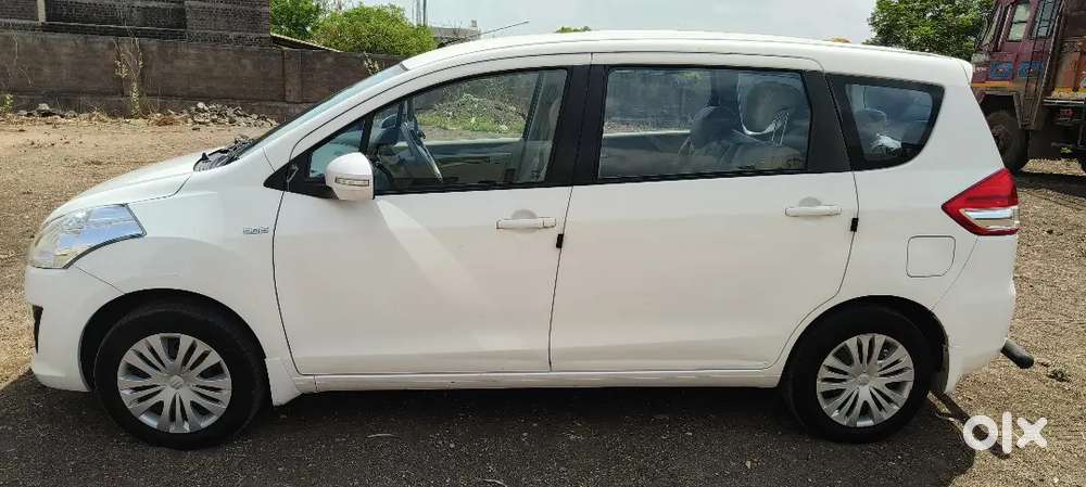 Maruti Suzuki Ertiga 2013 Diesel 221000 Km Driven
