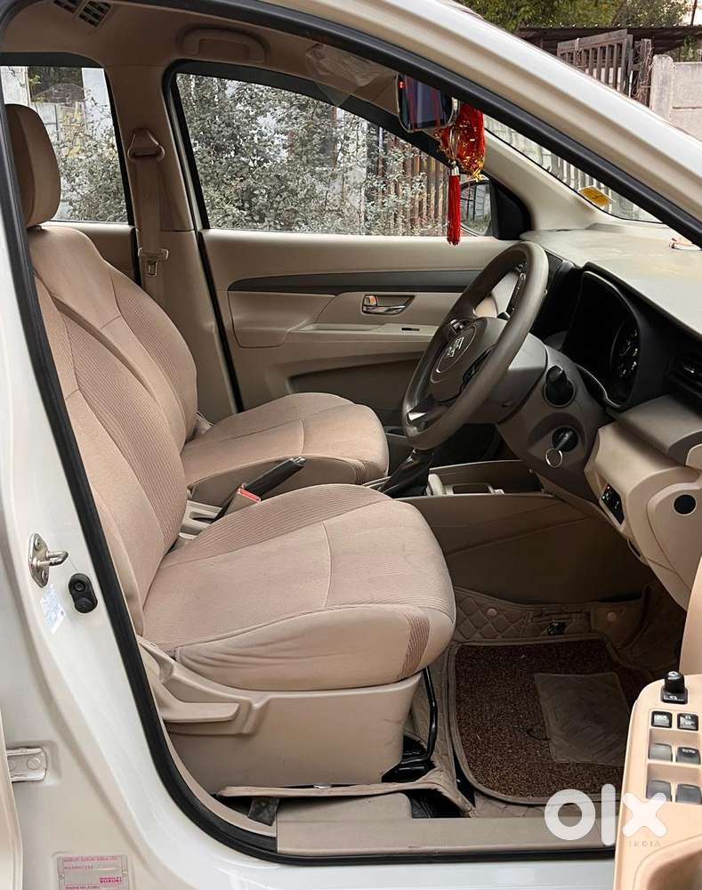 Maruti Suzuki Ertiga Vxi At Petrol, 2020, Petrol