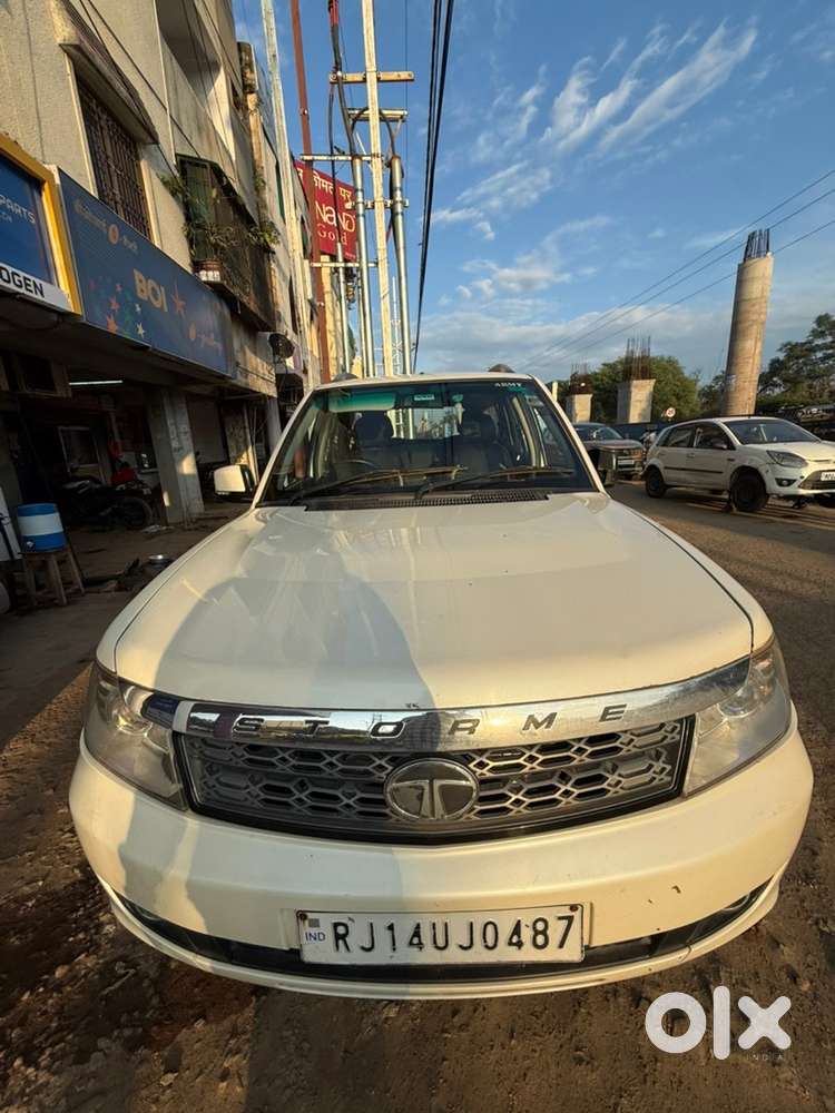 Tata Safari Storme Diesel 2016