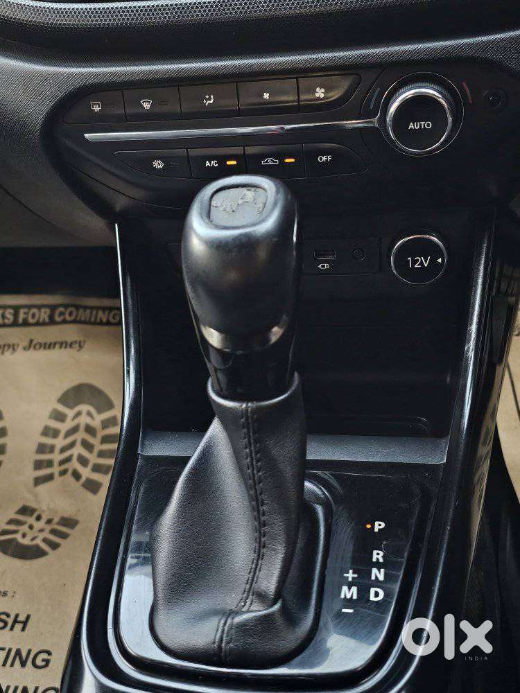 Tata Altroz Xza Petrol, 2022, Petrol