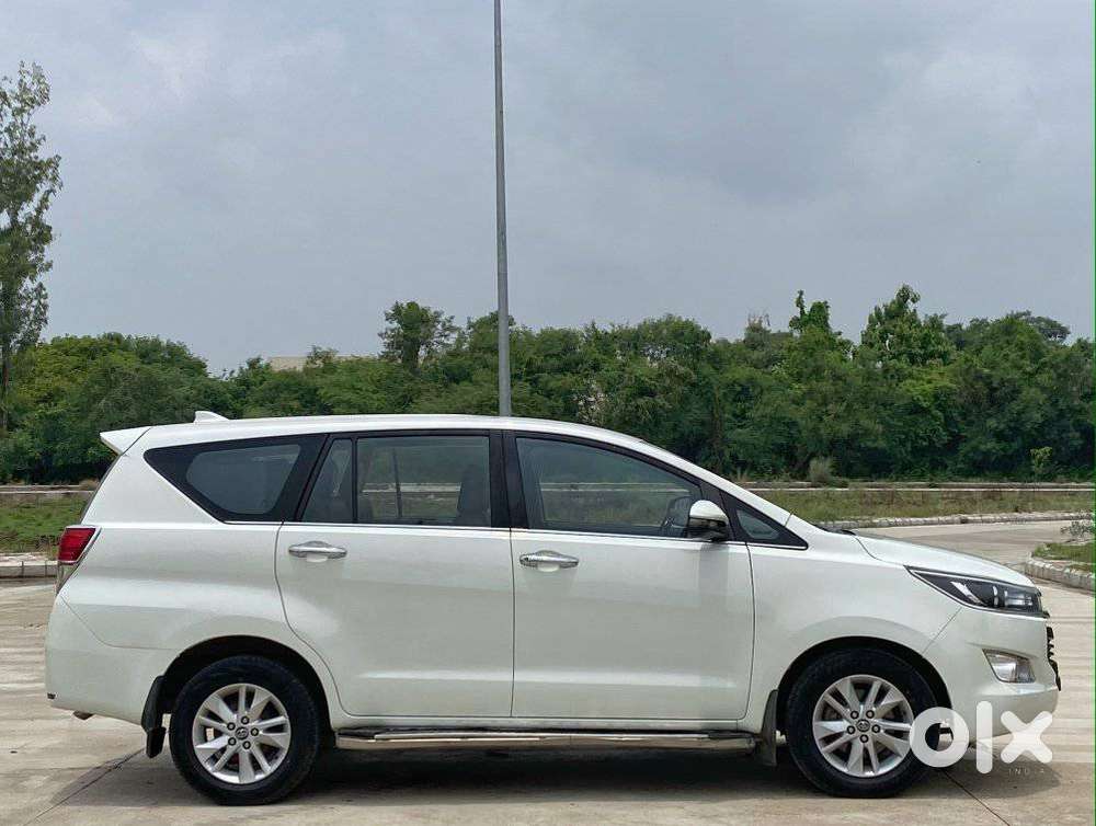 Toyota Innova Crysta 2.4 Vx Mt, 2018, Diesel
