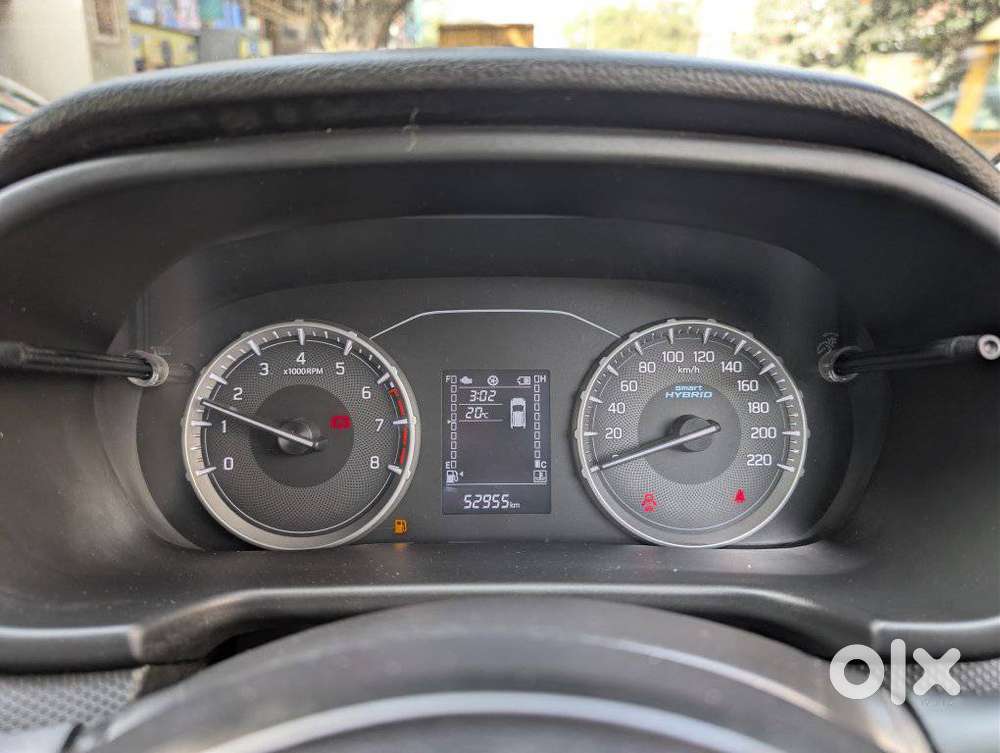 Maruti Suzuki Brezza 1.5 Vxi Smart Hybrid, 2023, Petrol