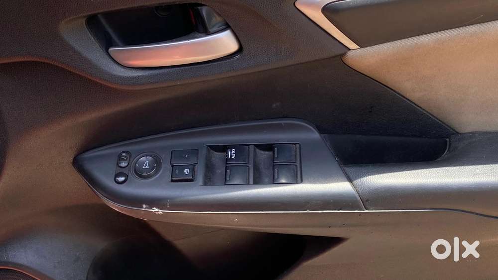 Honda Jazz 1.2 V At I Vtec, 2015, Petrol
