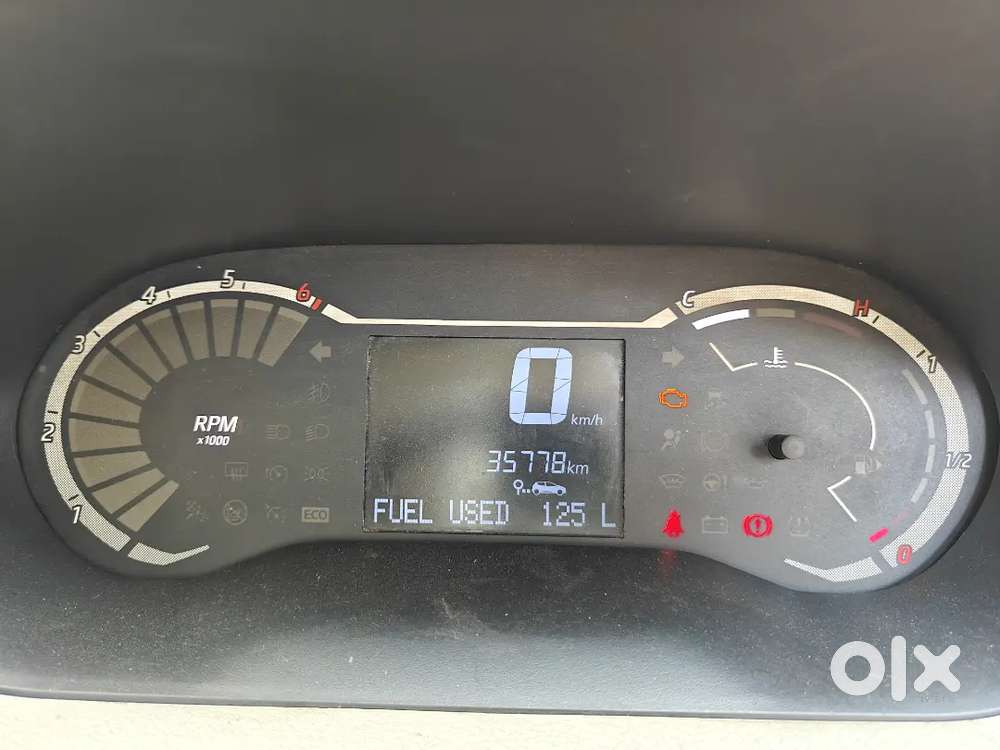 2022 Magnite 1.0 Xe Petrol