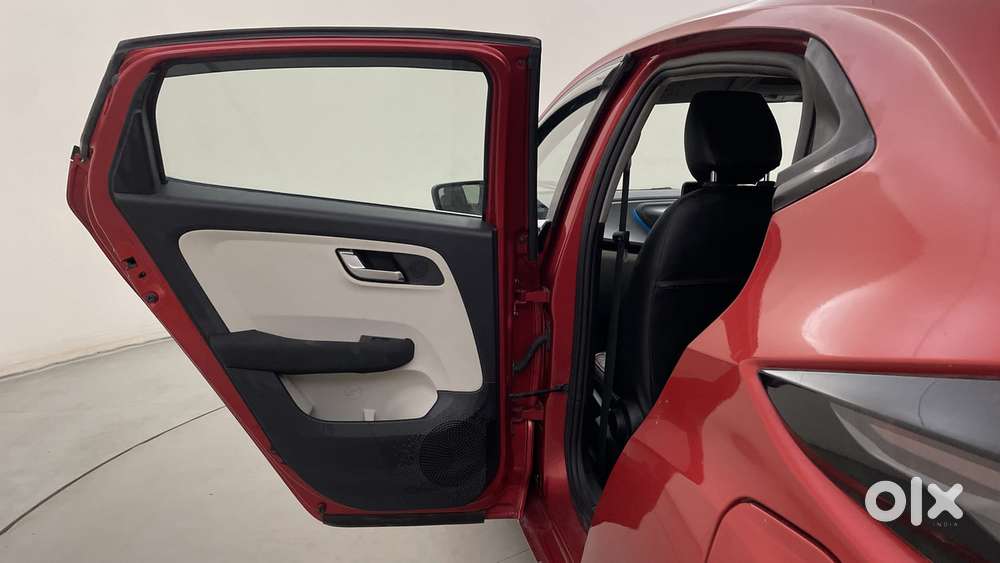 Tata Altroz Xz, 2021, Petrol