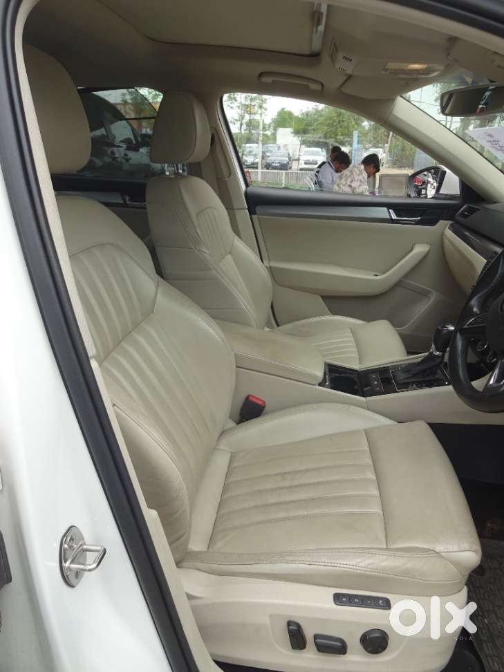 Skoda Superb Style 1.8, 2016, Petrol