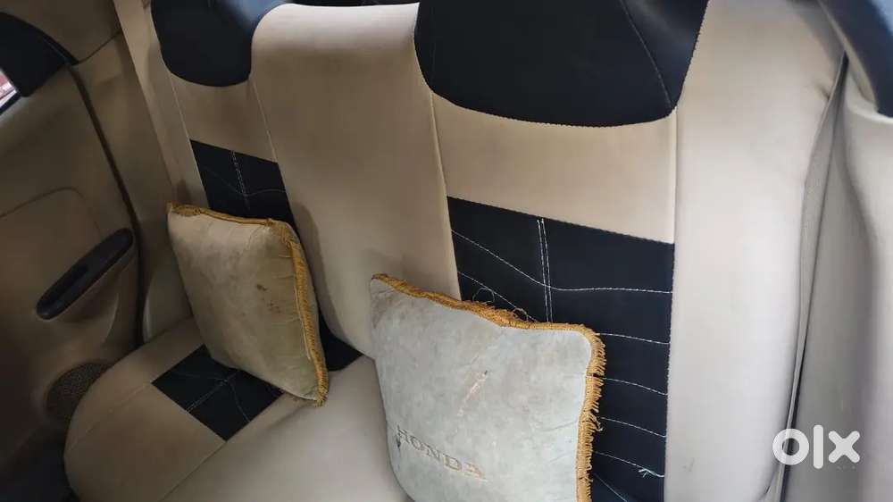 Honda Brio 2012 Petrol Well Maintained