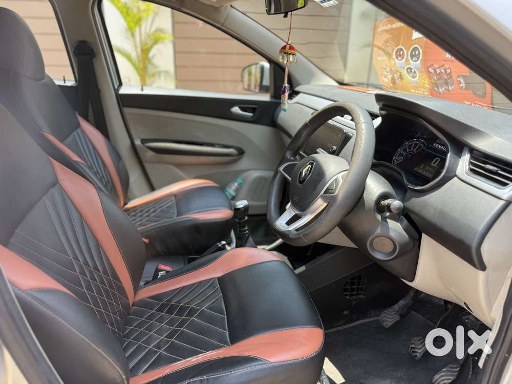 Renault Triber Rxz, 2020, Petrol