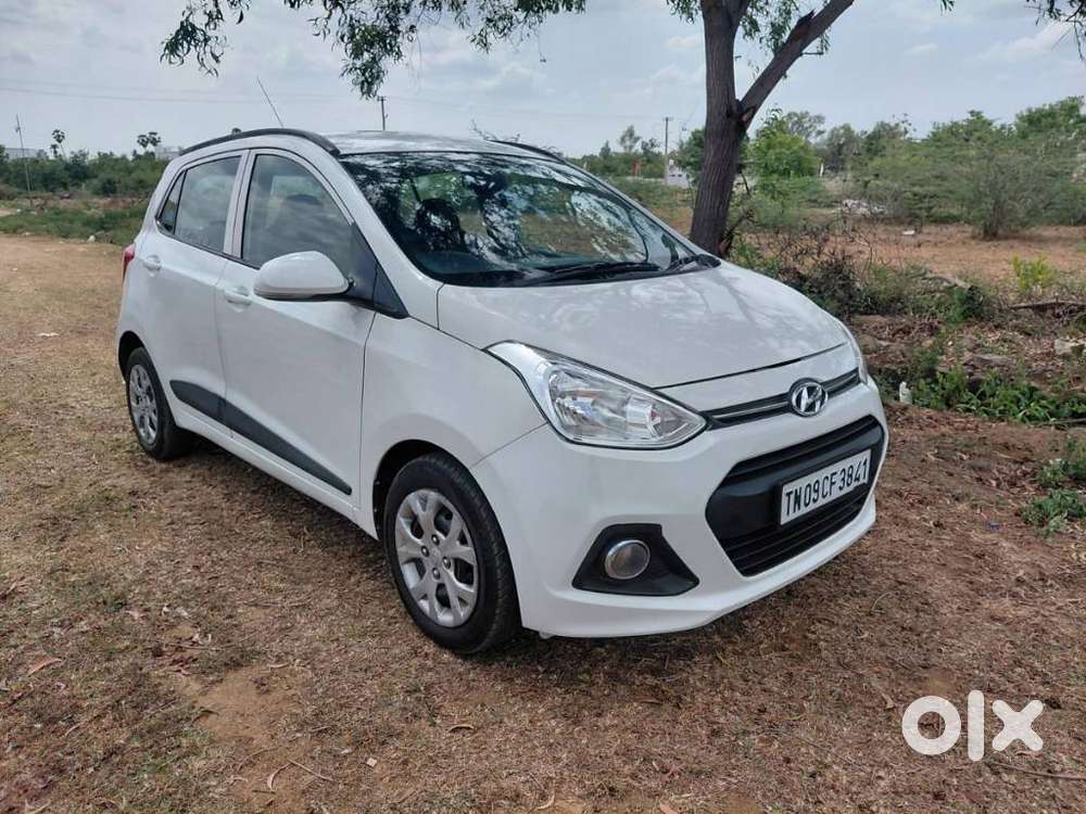 Hyundai Grand I10 Sportz, 2016, Petrol