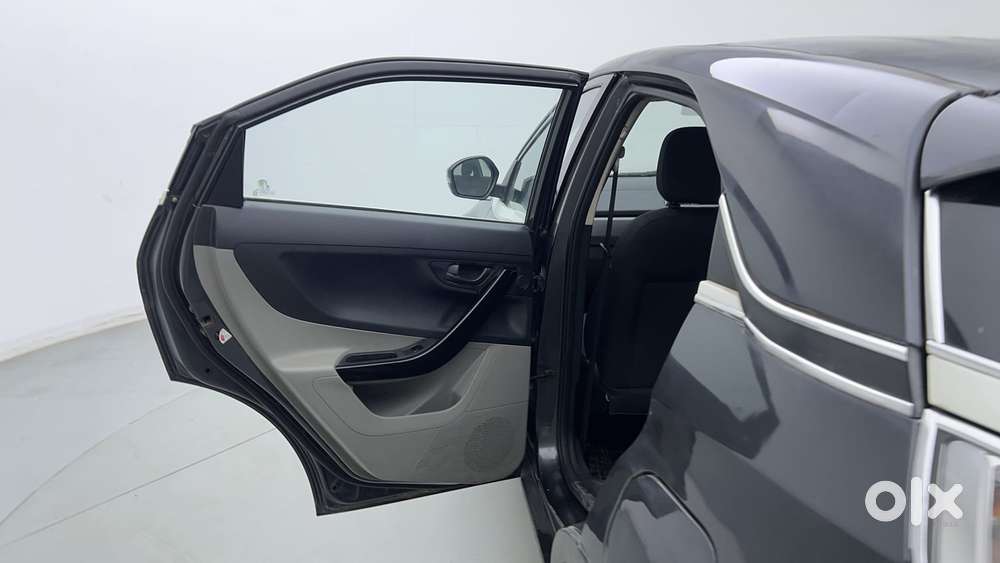 Tata Nexon 1.2 Revotron Xm, 2018, Petrol