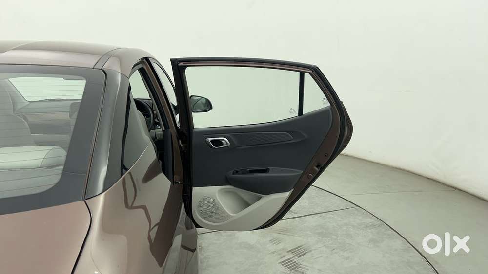 Hyundai Aura Sx 1.2 (o) Petrol, 2020, Petrol