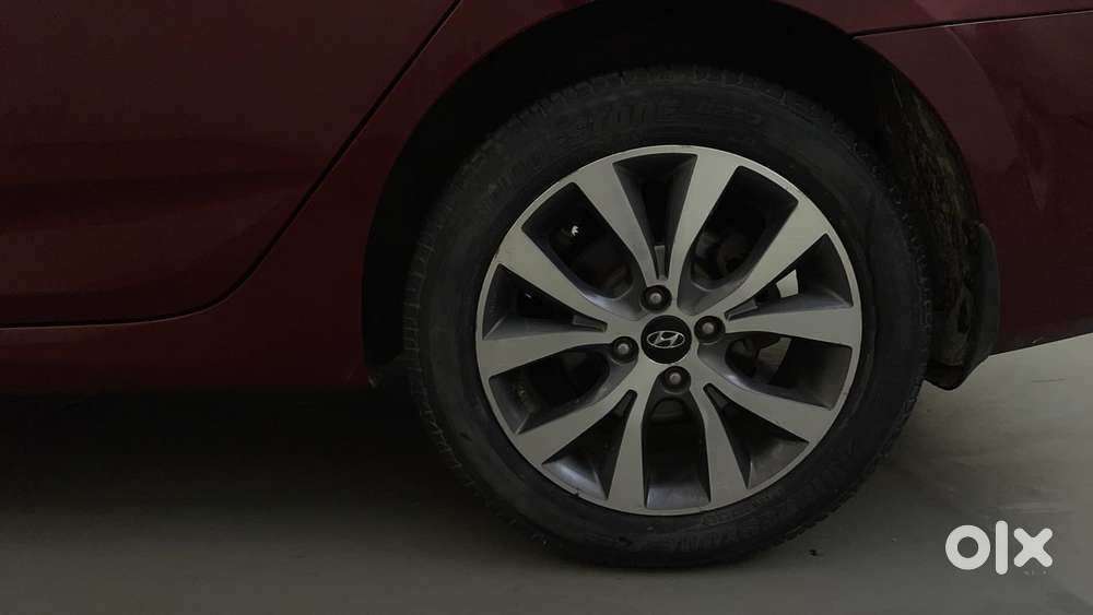 Hyundai Verna 1.6 Vtvt Sx, 2014, Petrol
