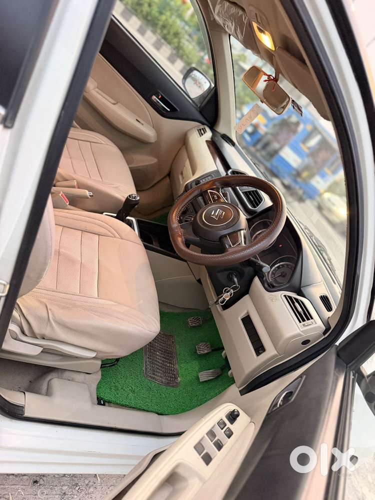 Maruti Suzuki Swift Dzire Vxi Optional, 2018, Petrol
