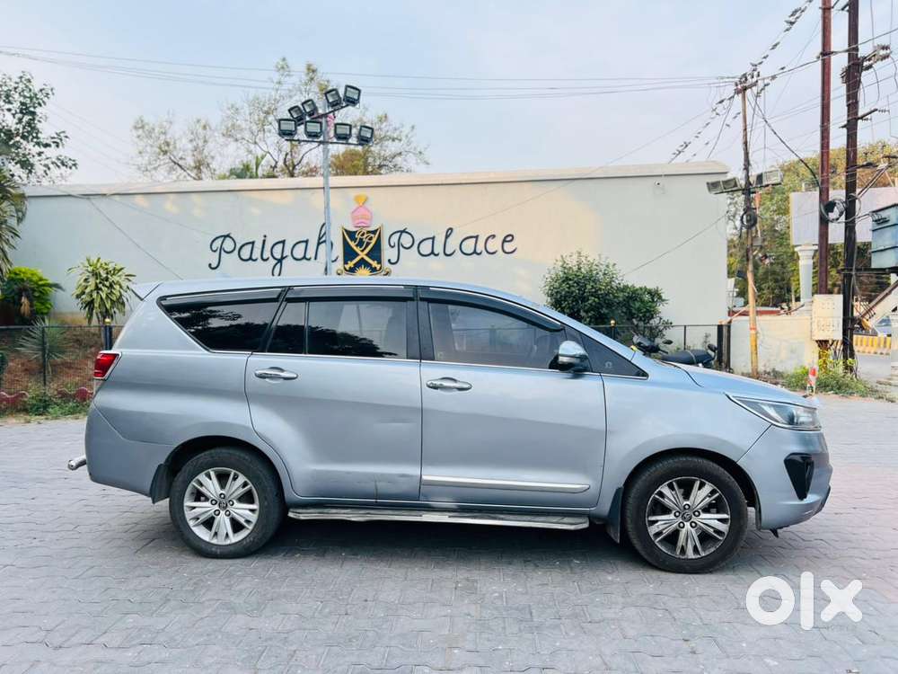 Toyota Innova Crysta 2.8z Automatic, 2017, Diesel