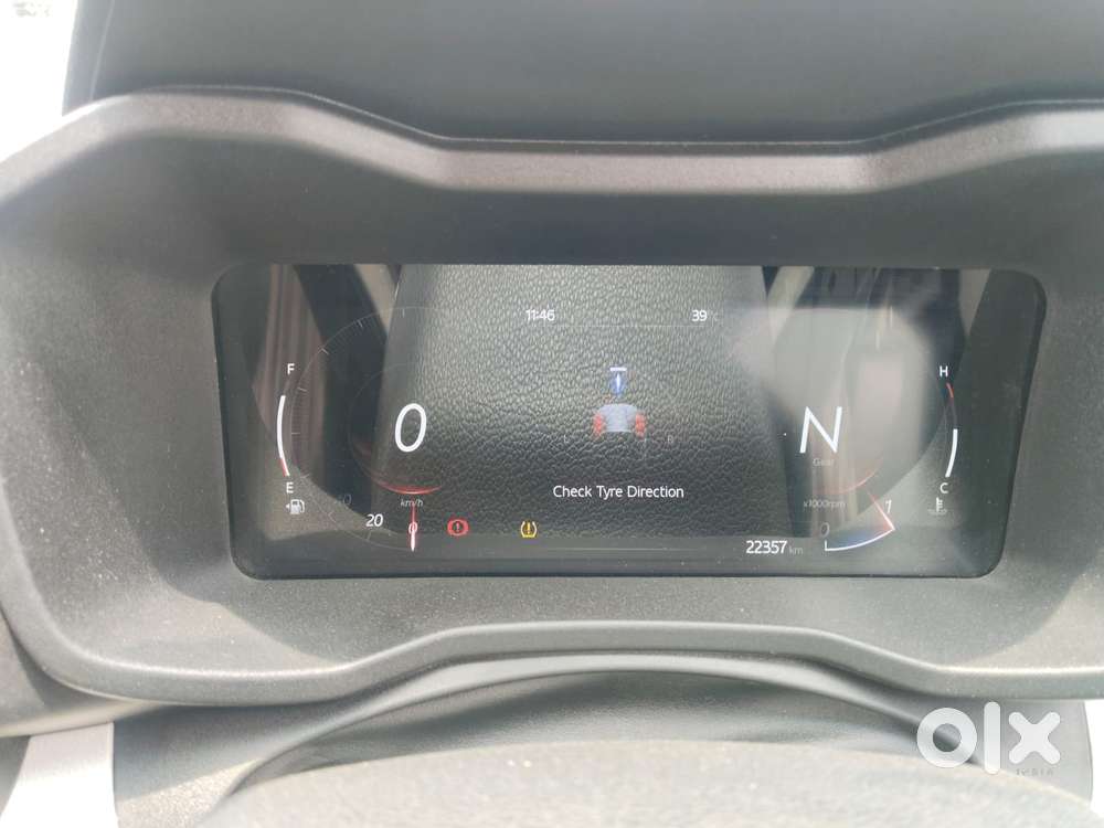 Mahindra Xuv 3xo Ax5 1.5 Diesel Autoshift Plus, 2025, Diesel