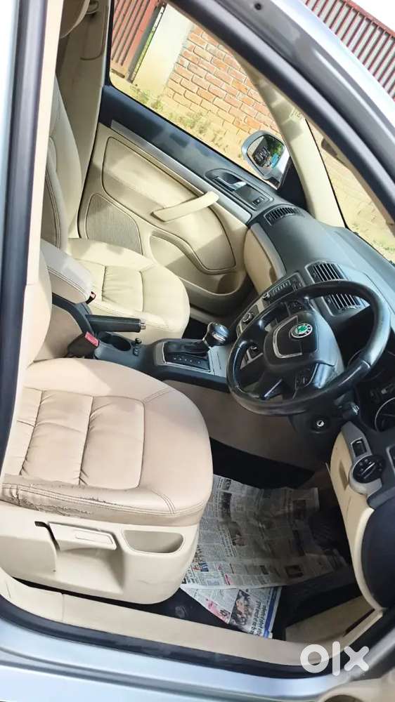 Showroom Condition Skoda Laura Petrol 1.8 Automatic Excellent Maintain