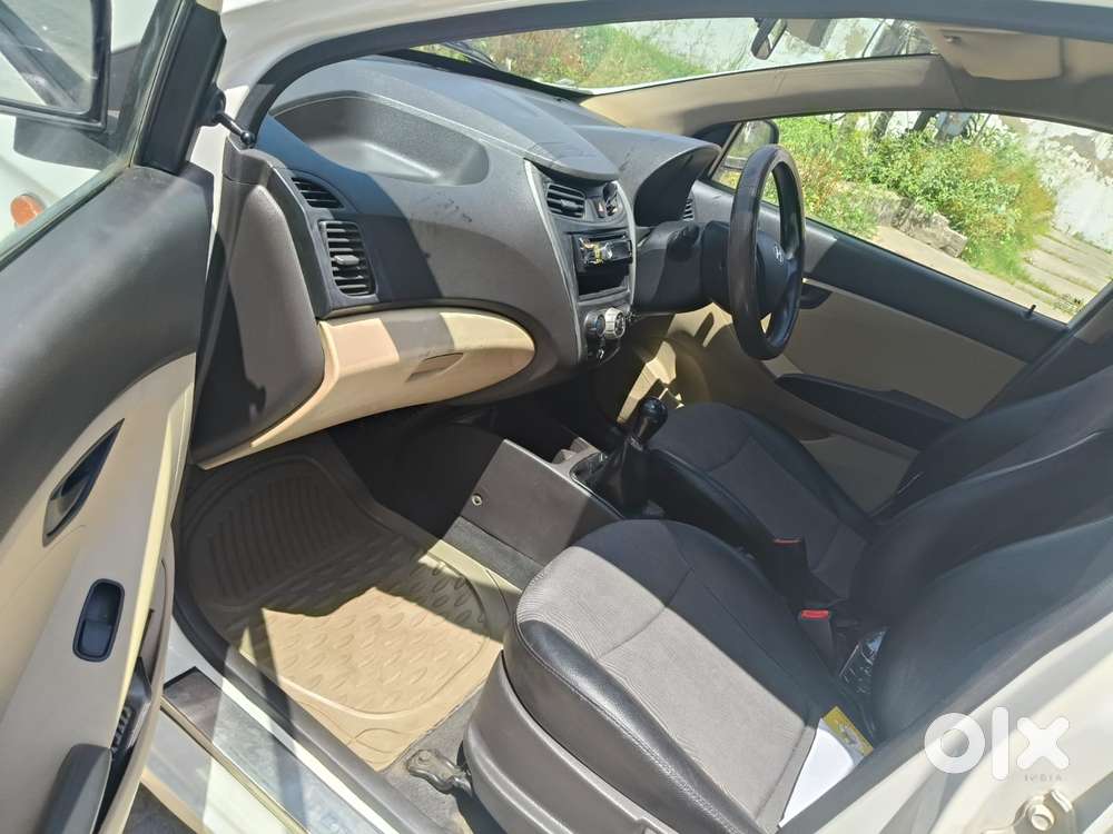 Hyundai Eon 1.0 Era Plus, 2012, Petrol