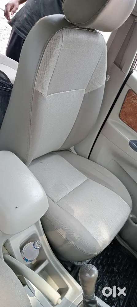 Toyota Innova 2013
