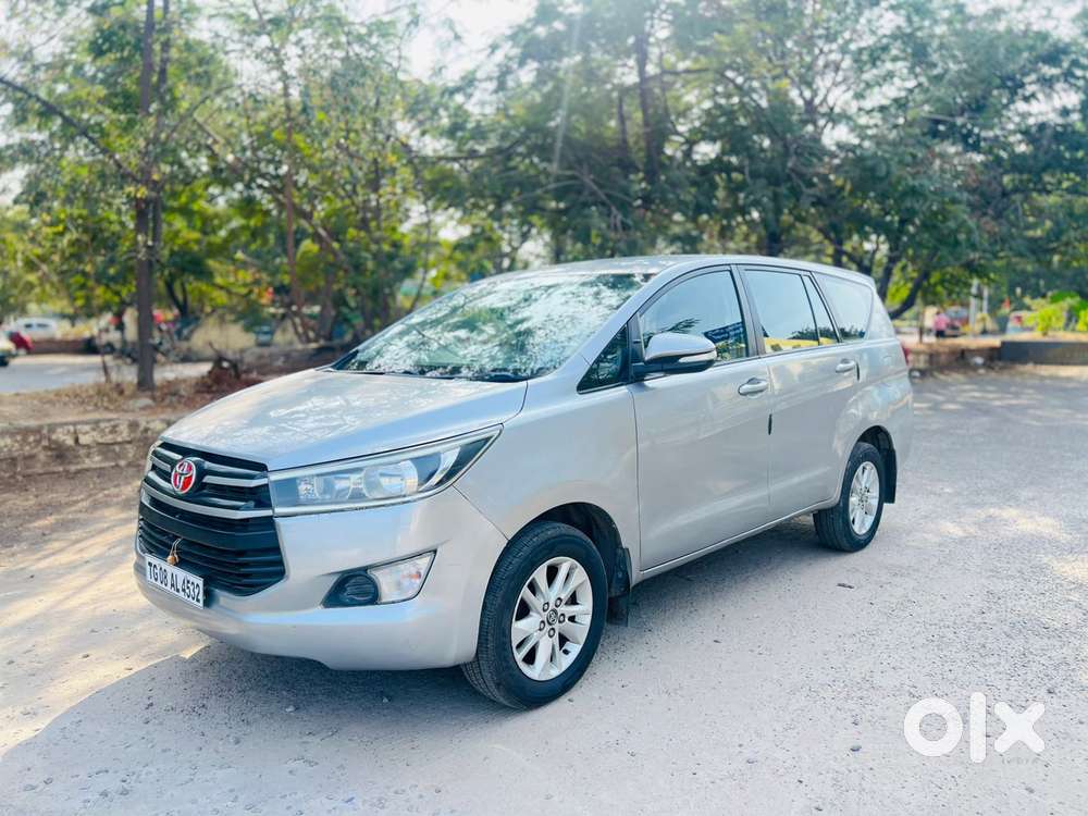 Toyota Innova Crysta 2.4 G Mt, 2017, Diesel