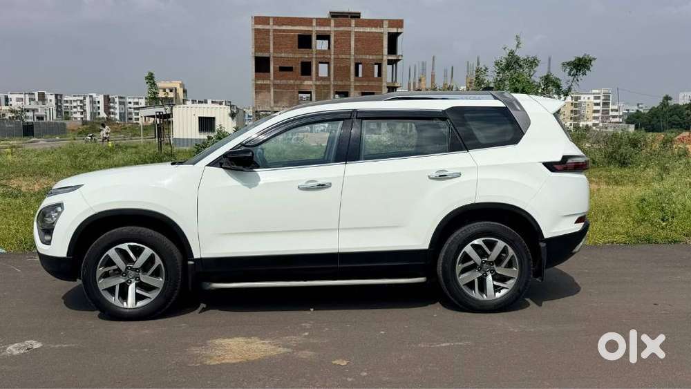 Tata Safari 2.0 Kryotec Xza Plus (o) 6s Red Dark Edition, 2023, Dies..