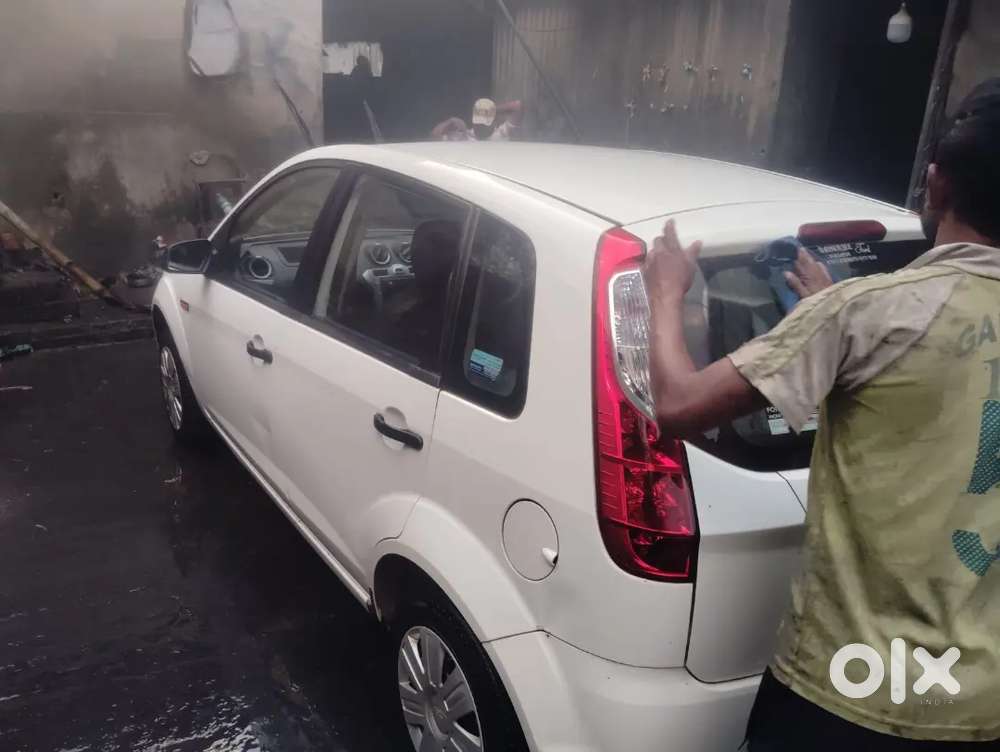 Ford Figo 2011 Petrol Exi