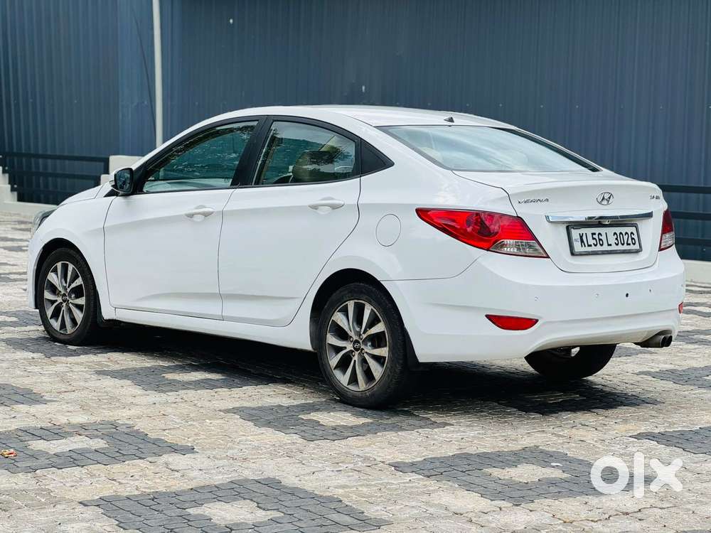 Hyundai Verna Fluidic 1.6 Crdi Sx, 2015, Diesel