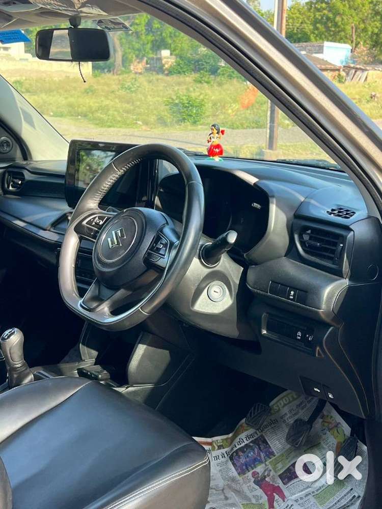 Maruti Suzuki Swift Lxi Optional-o, 2025, Petrol