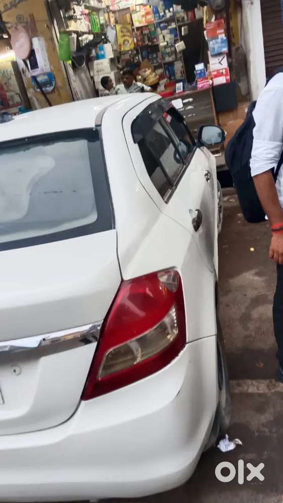 Maruti Suzuki Dzire 2015