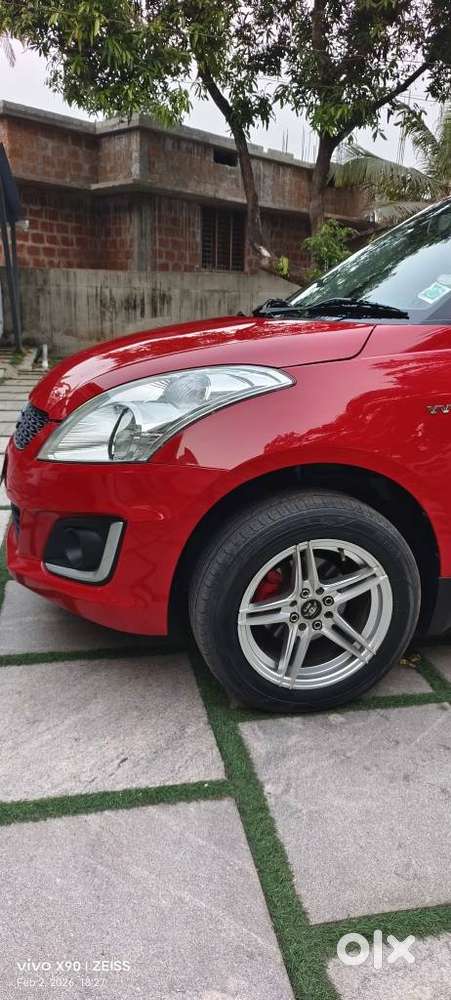 Maruti Suzuki Swift Vxi + Manual, 2017, Petrol