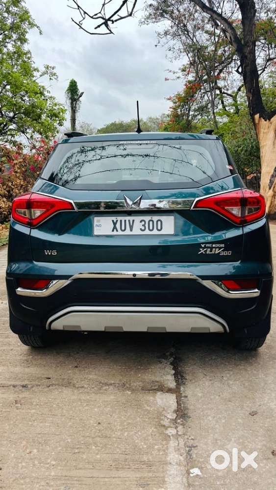 Mahindra Xuv300 W6, 2023, Petrol
