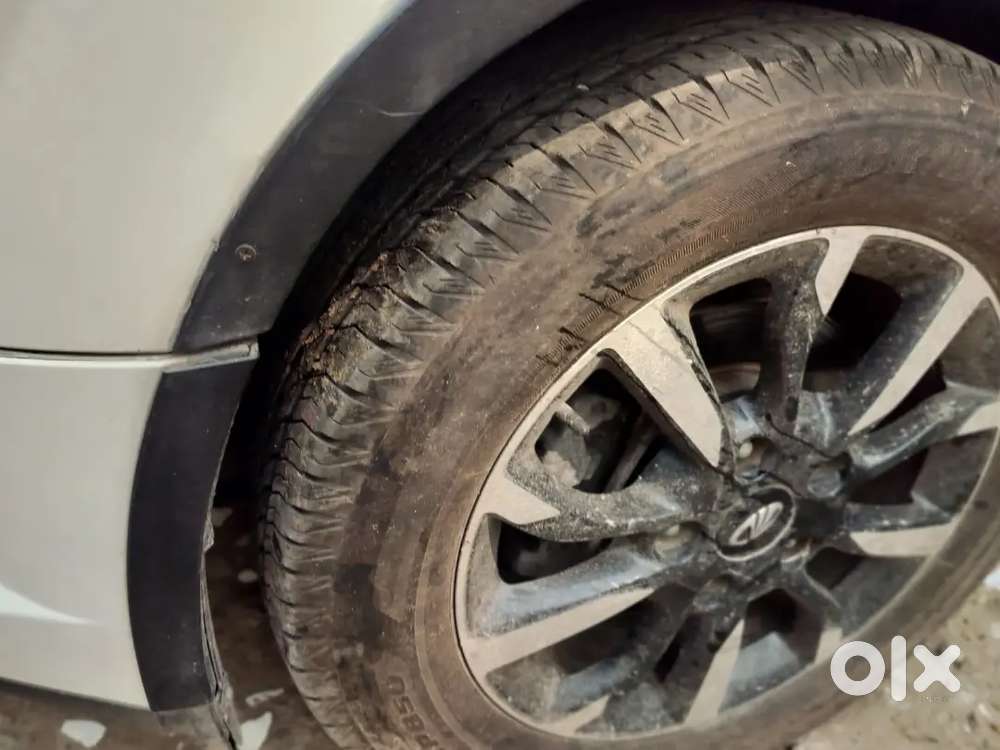 Mahindra Xuv500 2.2 2021 Doctor Owner Single Hand Uses