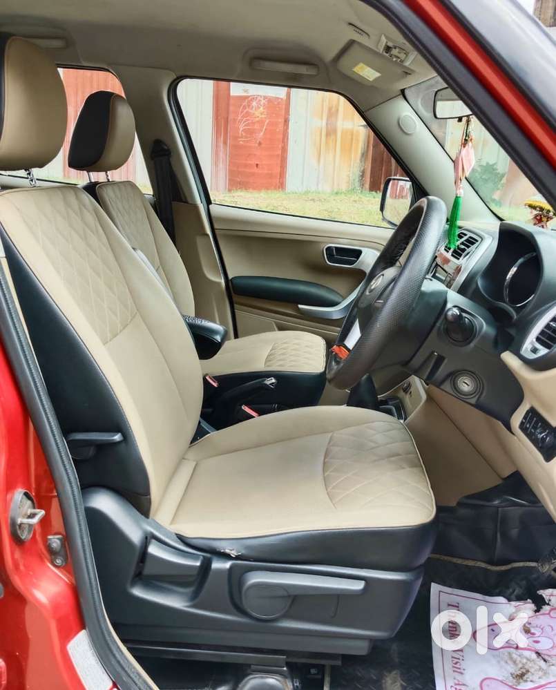 Mahindra Tuv 300 T10 Opt, 2018, Diesel