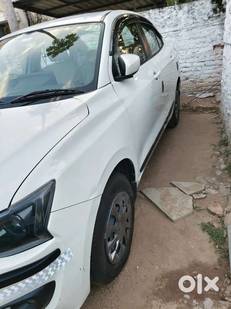 Maruti Suzuki Dzire 2025