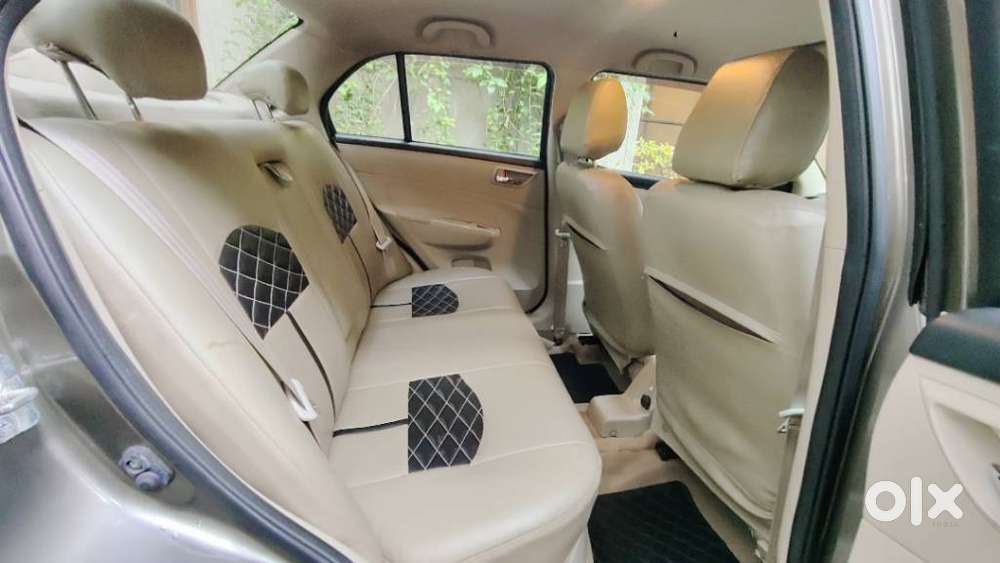 Maruti Suzuki Dzire 1.2 Vxi, 2016, Petrol