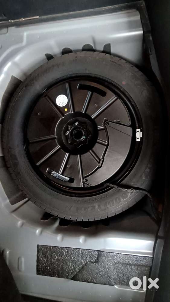Skoda Kushaq 1.0 Tsi Style At, 2022, Petrol