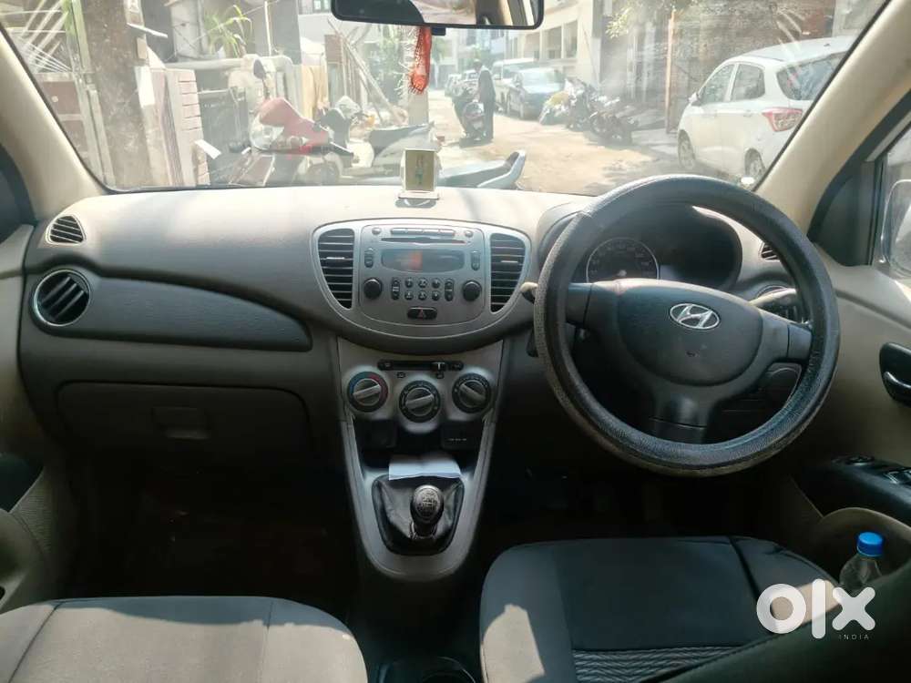 Hyundai I10 Sportz 2011