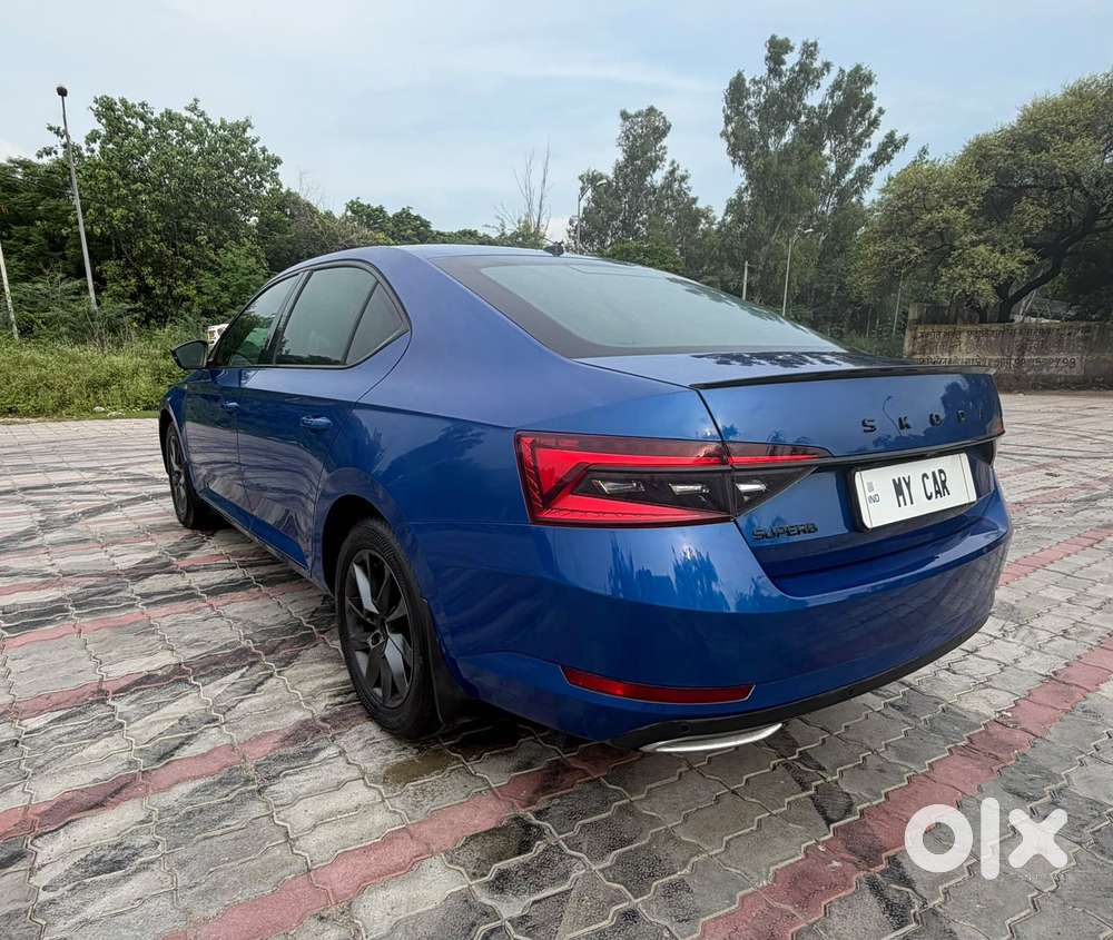 Skoda Superb 2.0 Sportline Tsi At, 2021, Petrol