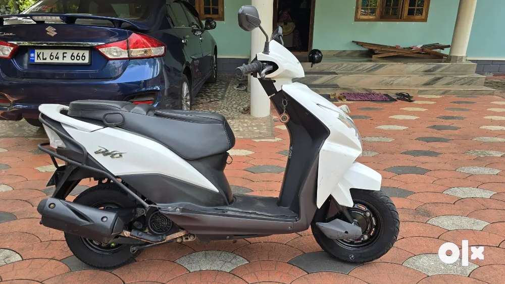 Honda dio best sale 2014 model price