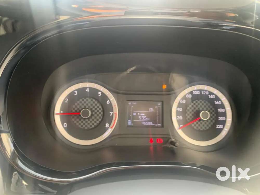 I10 Nios Cng + Petrol Company Fitted 2022 Model 1 Owner Full Insurance