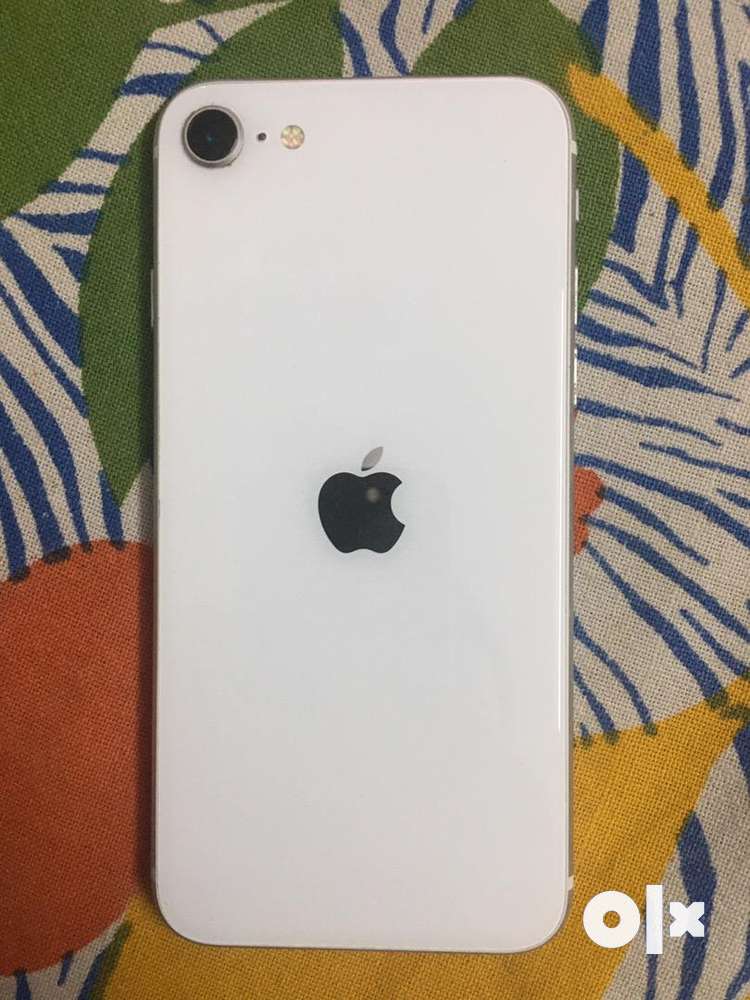 iphone SE 2, purchased in 2022, excellent condition - Mobile Phones