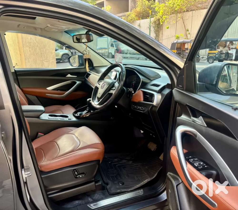 Mg Hector Plus 1.5 Sharp Turbo Cvt 6 Str, 2022, Petrol