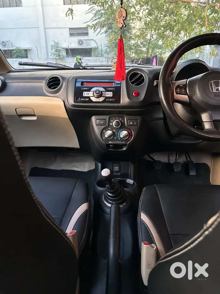 Honda Brio 2015